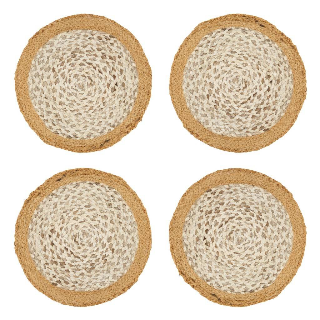 Fennco Styles Hand Braided Rustic Jute Placemats 15" Round, Set of 4 - Natural Woven Texture Heat Resistant Insulation Table Mats for Home Décor, Dining Table, Banquets, Holidays and Special Occasions