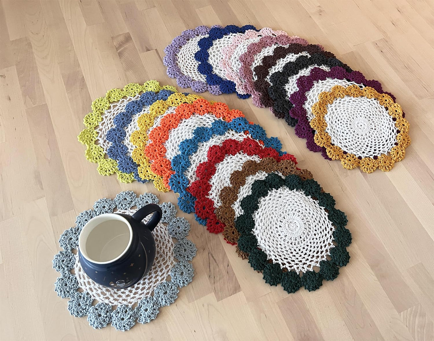 Fennco Styles Handmade Two-Tone Floral Crochet Tray Doily, 9" Round - Cloth Placemat for Everyday Use, Holidays, Home Décor, Cocktail Party, Tea Party, Special Occasion