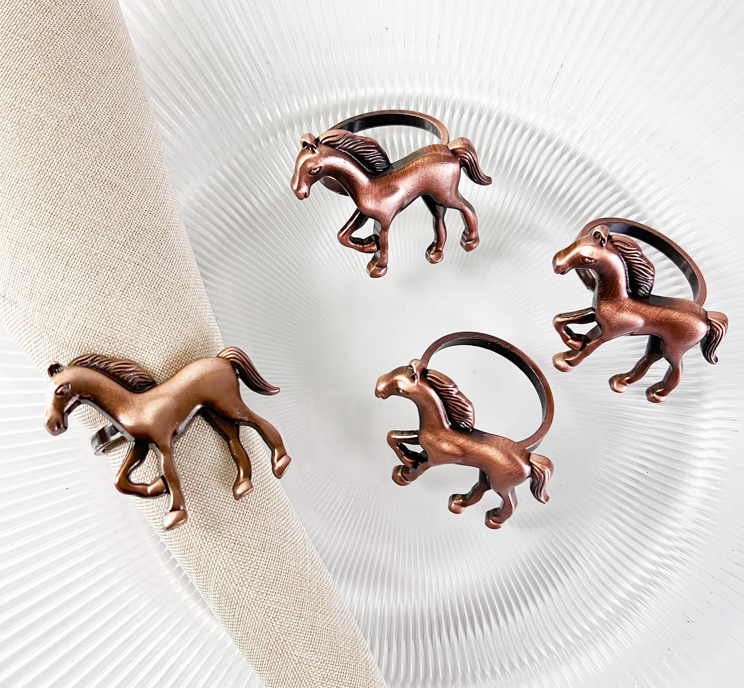 Fennco Styles Horse Metal Napkin Rings, Set of 4 - Silver Animal Napkin Holders for Home, Dining Table Décor, Banquets, Holidays, Family Gatherings and Special Occasions