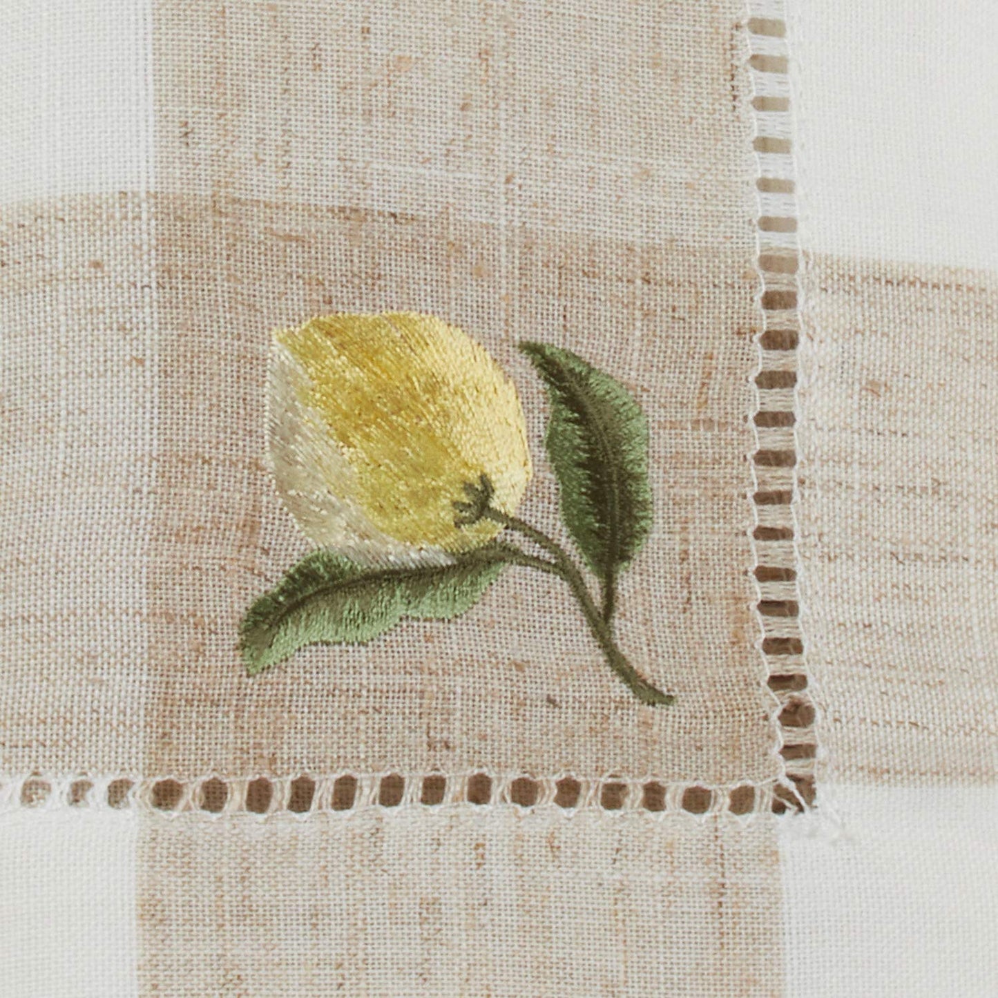 Fennco Styles Hommage Brodé Collection Cottage Orchid Embroidery Hemstitch Border Cloth Napkins 20 x 20 Inch, Set of 4 – Ivory Dinner Napkins for Wedding, Banquet, Tea Party and Home Décor
