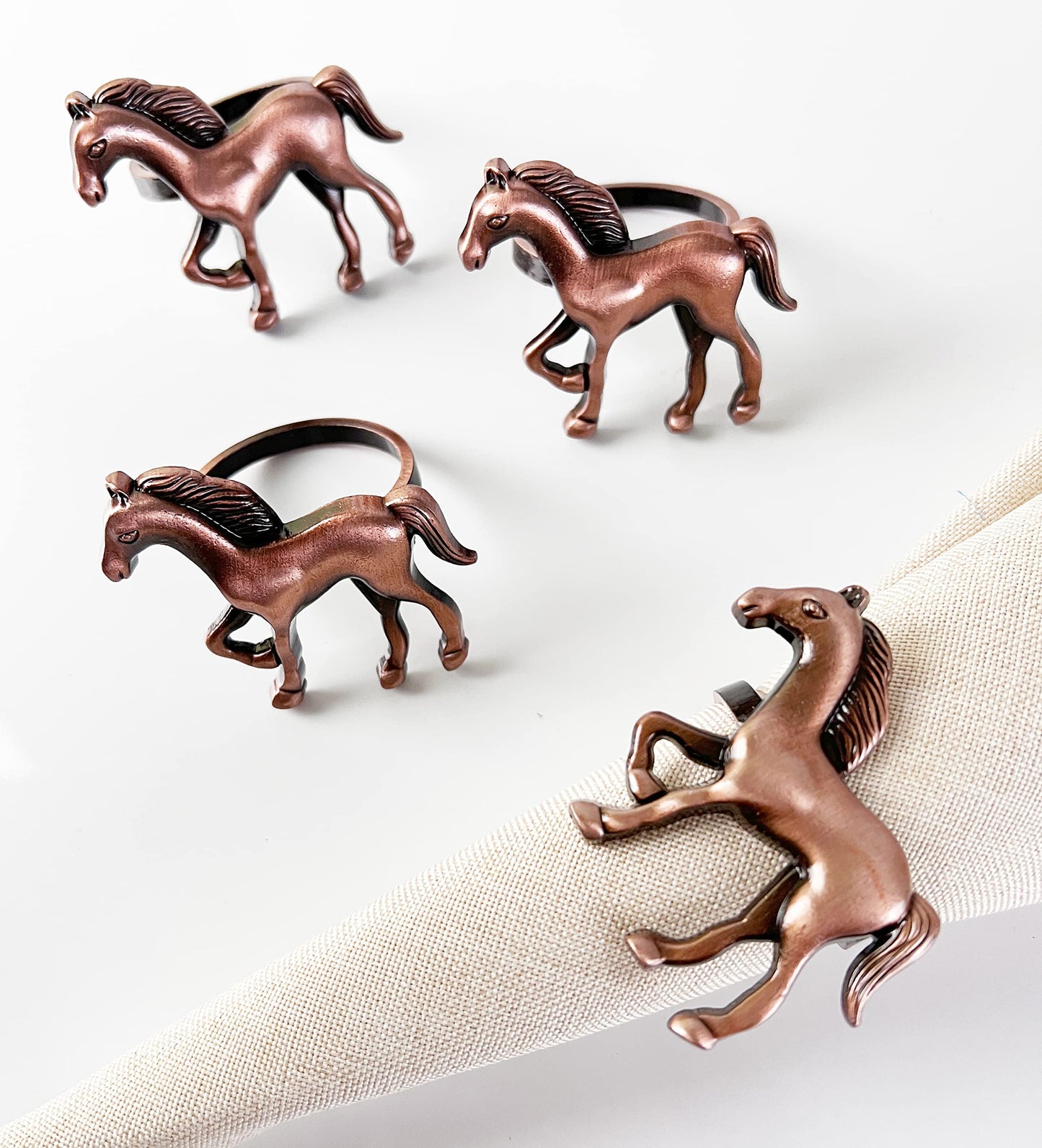 Fennco Styles Horse Metal Napkin Rings, Set of 4 - Silver Animal Napkin Holders for Home, Dining Table Décor, Banquets, Holidays, Family Gatherings and Special Occasions