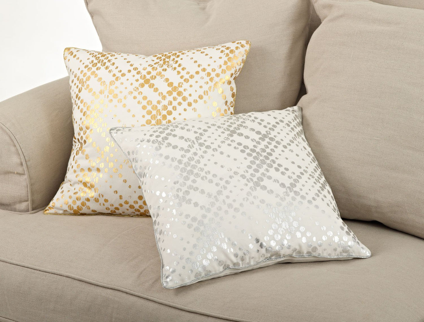 Fennco Styles Lowndes Collection Glam Metallic Foil 100% Pure Cotton 20 x 20 Inch Decorative Throw Pillow with Case & Insert – Silver Throw Pillow for Couch, Bedroom and Living Room Décor
