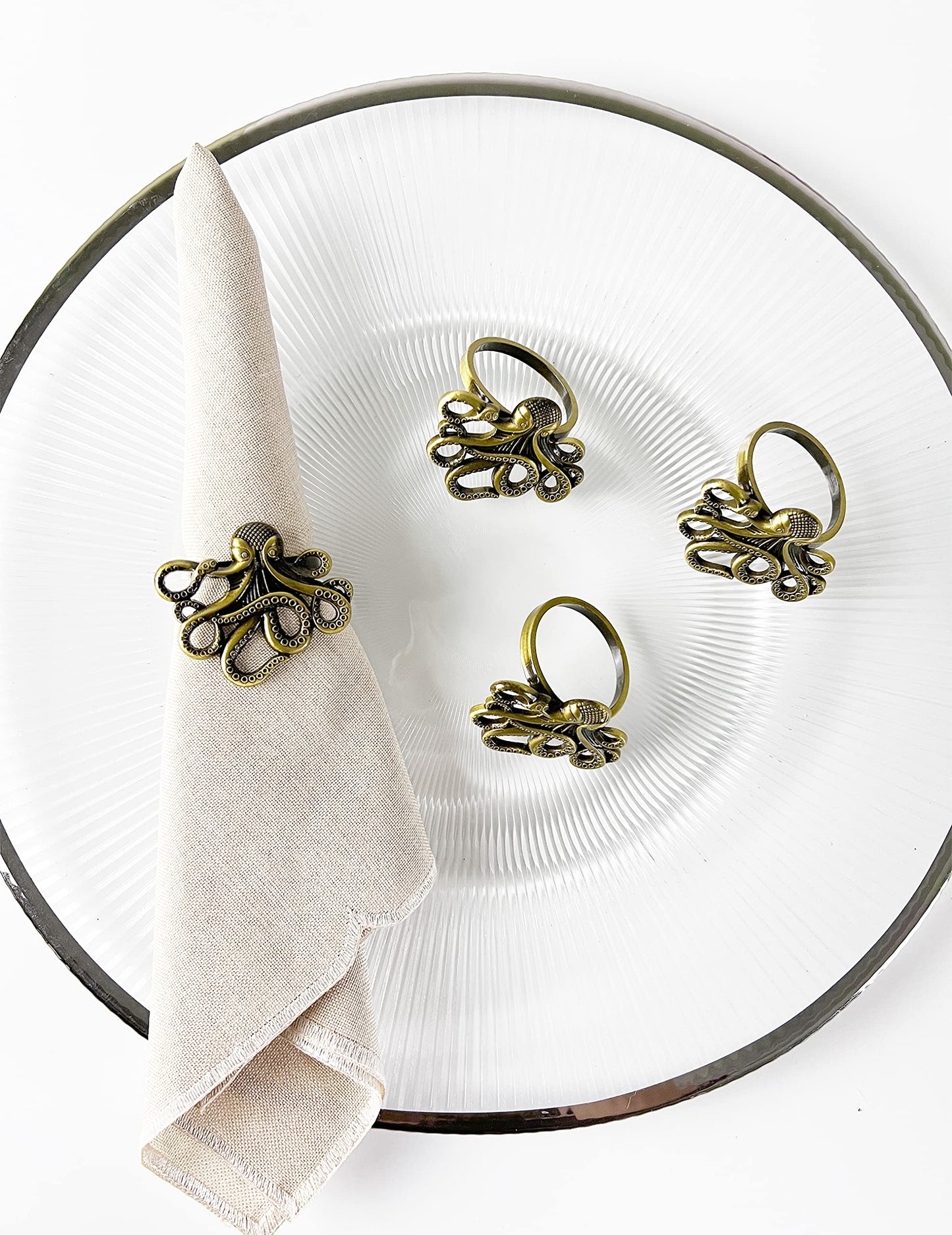 Fennco Styles Coastal Octopus Metal Napkin Rings, Set of 4 - Gold Nautical Napkin Holders for Home Décor, Dining Table, Banquets, Family Gathering and Special Occasions